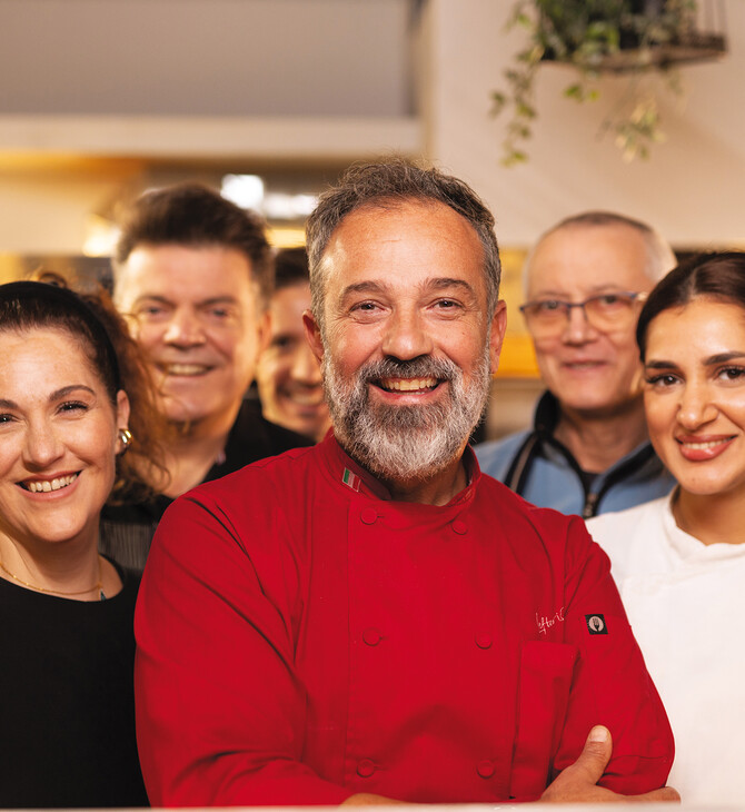 V1935 roof garden: Ιδιαίτερες ιταλικές γεύσεις και μια πίτσα που δεν σε φουσκώνει