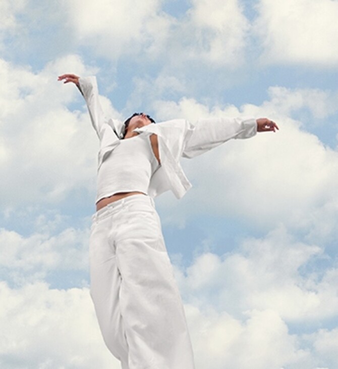 CLOUD WHITE PANTONE ΧΡΩΜΑ ΤΗΣ ΧΡΟΝΙΑΣ