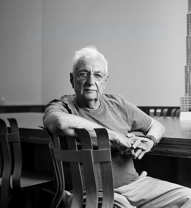 FRANK GEHRY ΑΡΧΙΤΕΚΤΟΝΑΣ