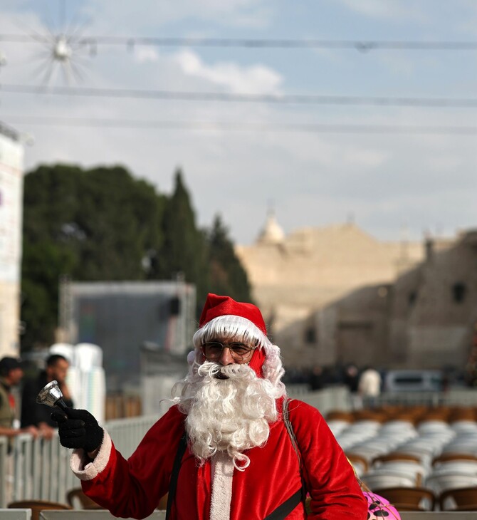 Βηθλεέμ: Άναψε το χριστουγεννιάτικο δέντρο για πρώτη φορά από την έναρξη του πολέμου στη Γάζα