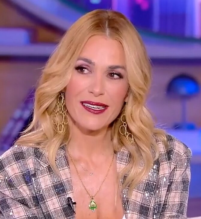 Η Τζένη Μπότση αφηγείται την ιστορία πίσω από την ατάκα «Τι έγινε Κωστάκη;»