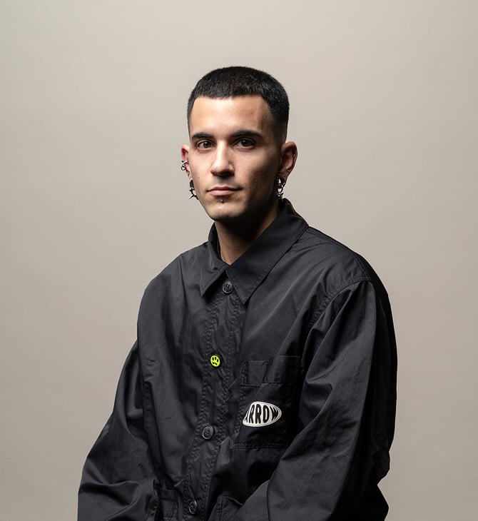 «Η έμπνευση μπορεί να έρθει από κάποιον που σε έβρισε στον δρόμο ή από μια μελωδία»