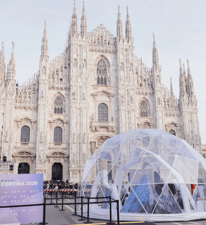 Η TCL έφερε τη μαγεία των Χριστουγέννων και τον παλμό των Χειμερινών Ολυμπιακών στο Μιλάνο