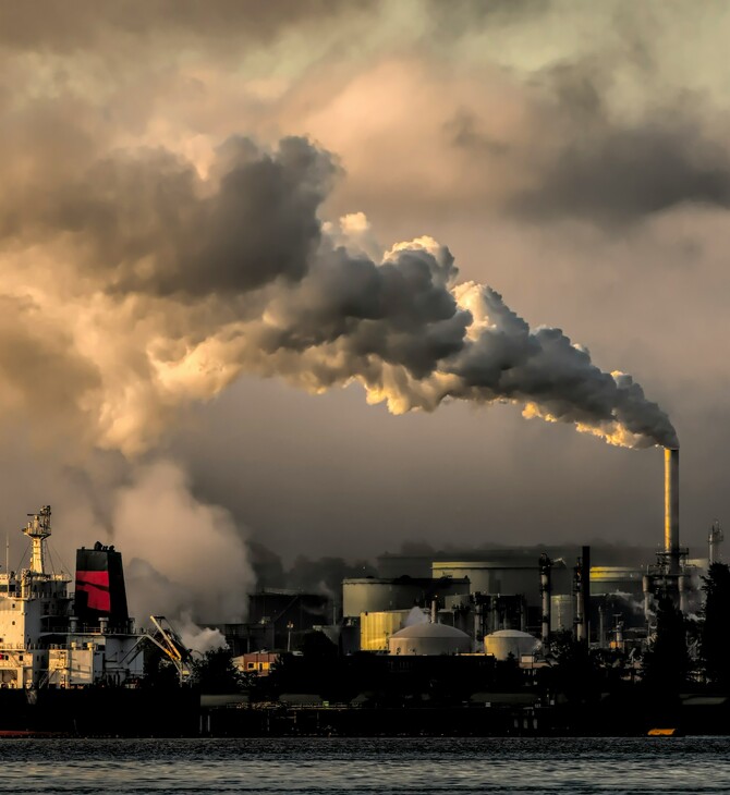 Η οικονομική ανάπτυξη στο μεγαλύτερο μέρος του κόσμου δεν συνδέεται πλέον με τις εκπομπές άνθρακα