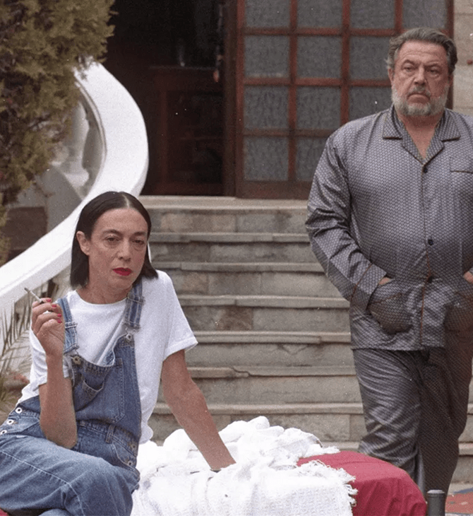 Μια Έντα με άσφαιρο πιστόλι