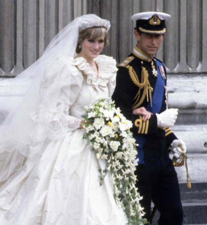 Σαμπάνια από τον γάμο της Νταϊάνα και του βασιλιά Καρόλου δεν κατάφερε να πουληθεί σε δημοπρασία