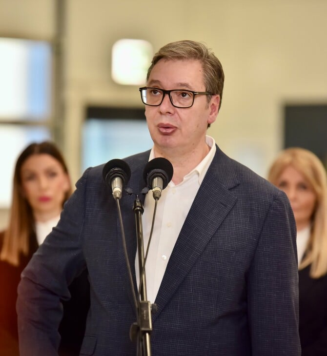 Σερβία: «Μόλις έλαβα μήνυμα από τη Μόσχα» - Ανοιχτό μικρόφωνο «πρόδωσε» τον πρόεδρο Βούτσιτς