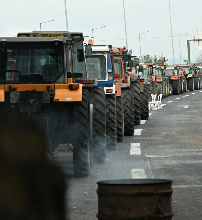 Αγρότες: «Όχι» στο κάλεσμα Μητσοτάκη - Αποφασισμένοι να περάσουν τις γιορτές στα μπλόκα
