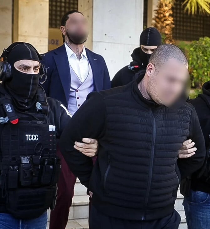 ΦΟΙΝΙΚΟΥΝΤΑ ΔΟΛΟΦΟΝΙΑ ΚΑΜΠΙΝΓΚ