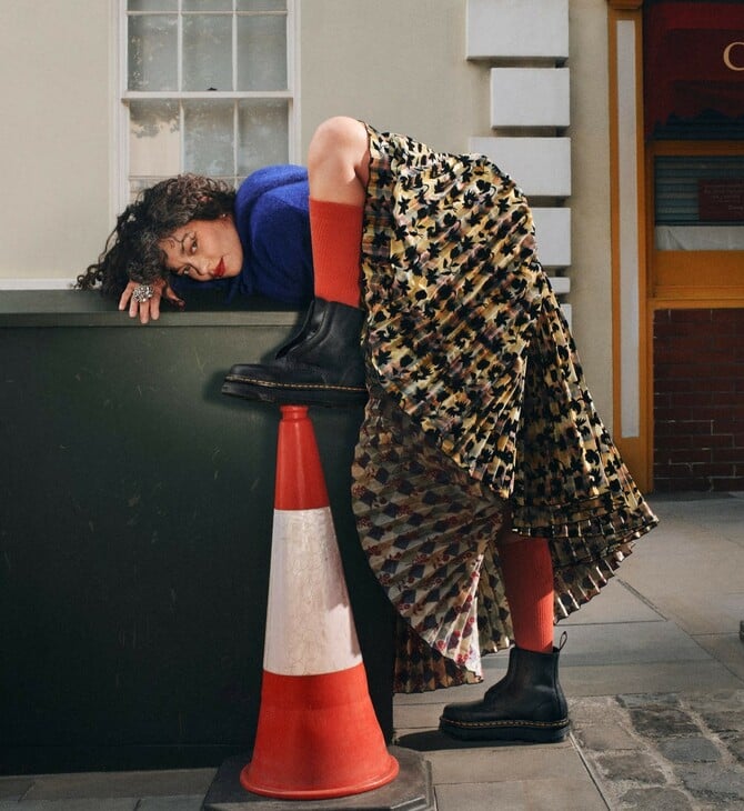 Η τέχνη της άνεσης: Η Dr. Martens επανασυστήνει τη Zebzag Sole μέσα από μια νέα σιλουέτα