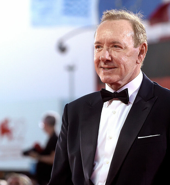 ΚΕΒΙΝ ΣΠΕΙΣΙ ΤΗΛΕΟΠΤΙΚΗ ΣΕΙΡΑ