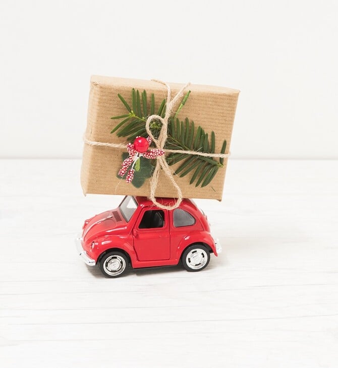 Φέτος τα δώρα τα φέρνει η Τυχερή Αντλία της AVIN