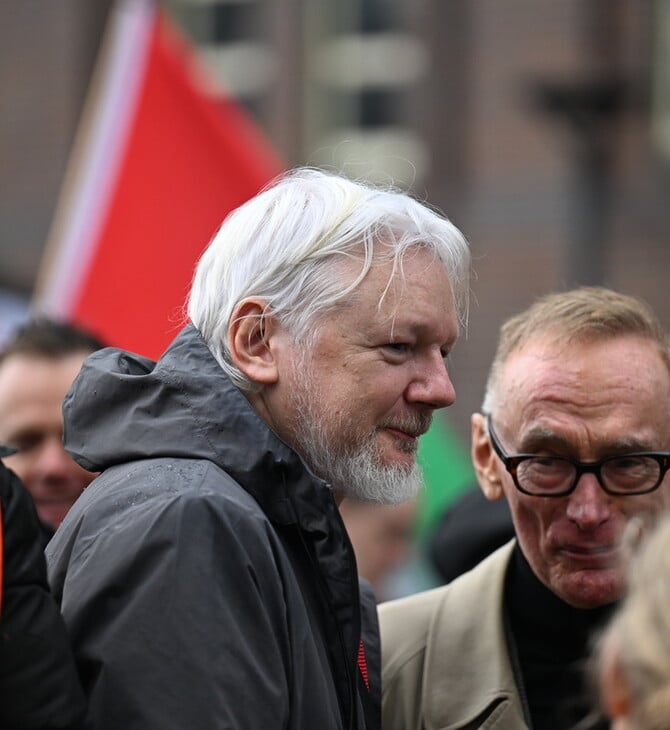 ΤΖΟΥΛΙΑΝ ΑΣΑΝΖ ΝΟΜΠΕΛ ΜΑΡΙΑ ΚΟΡΙΝΑ ΜΑΤΣΑΔΟ