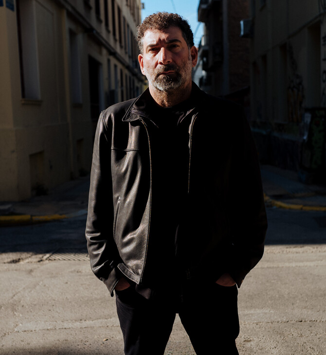 Γιάννης Οικονομίδης: «Κάνω ταινίες “λαϊκές” κι ας χαρακτηρίζονται σκληρές κι ακραίες»