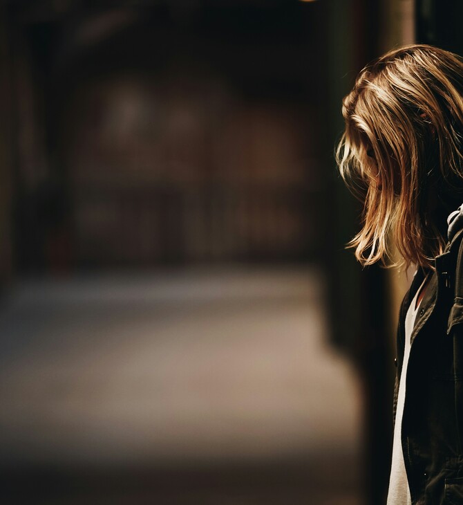 ΣΕΡΡΕΣ ΠΑΡΕΝΟΧΛΗΣΗ ΜΑΘΗΤΡΙΑ ΚΑΘΗΓΗΤΗΣ