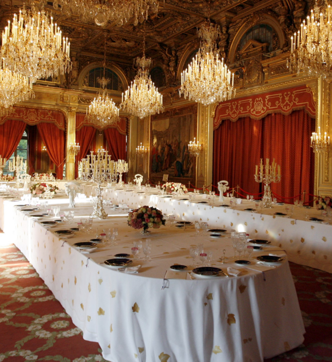 Μέγαρο των Ηλυσίων: Υπάλληλος κατηγορείται ότι έκλεψε ασημικά και πορσελάνες, αξίας έως και 40.000 ευρώ