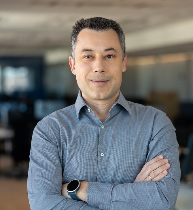 Δημήτρης Ψαλτούλης: Τεχνολογία και ελληνικό ταλέντο στο επίκεντρο της παγκόσμιας πορείας της Dialectica