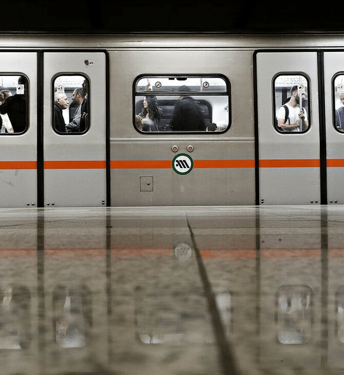 Χριστούγεννα 2025: Τα δρομολόγια των ΜΜΜ στην Αθήνα 