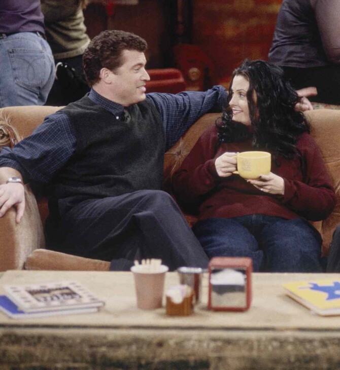 PAT FINN ΠΕΘΑΝΕ ΗΘΟΠΟΙΟΣ ΦΙΛΑΡΑΚΙΑ