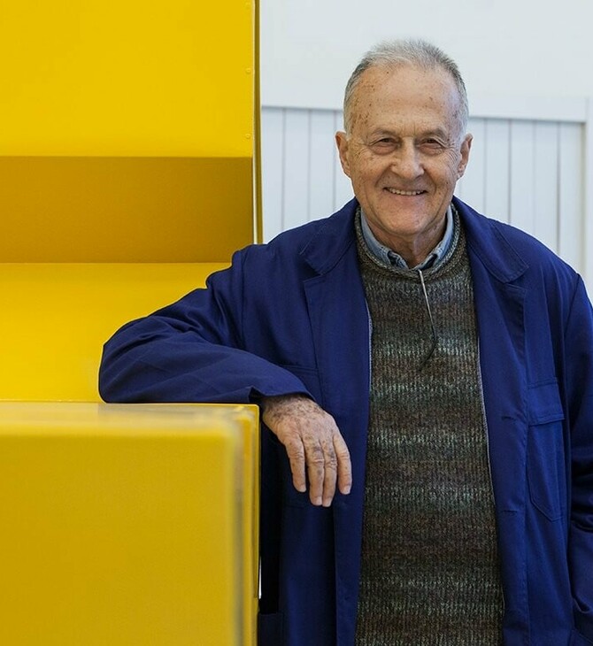 Μιχάλης Κατζουράκης (1933-2025): «Η τέχνη δεν εξελίσσεται, δεν είναι επιστήμη»