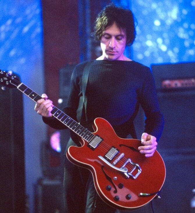 THE CURE ΠΕΡΙ ΜΠΑΜΟΝΤΕ