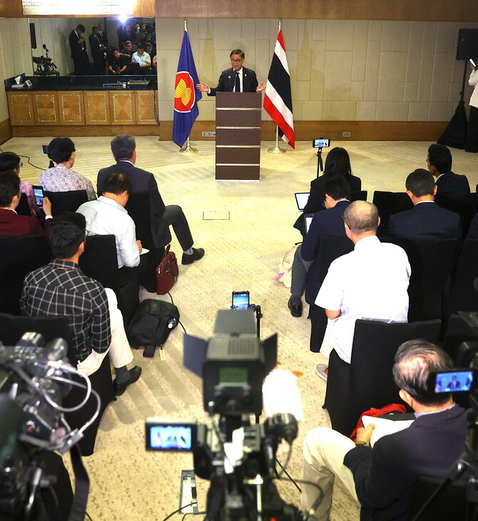 ΤΑΪΛΑΝΔΗ ΚΑΜΠΟΤΖΗ ΕΚΕΧΕΙΡΙΑ