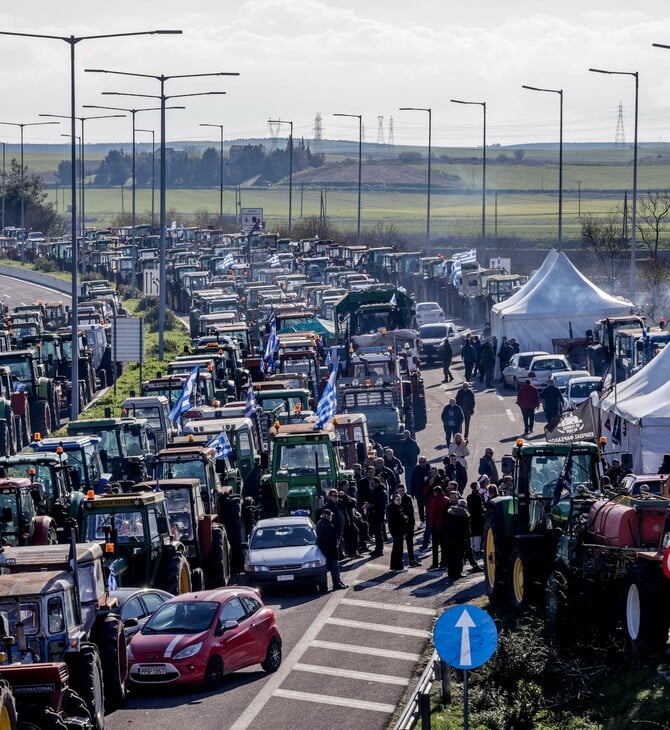 Αγρότες: «Σε αυτό τον αγώνα δεν περισσεύει κανείς - «Κόβουν» στα δύο τη χώρα τη Δευτέρα