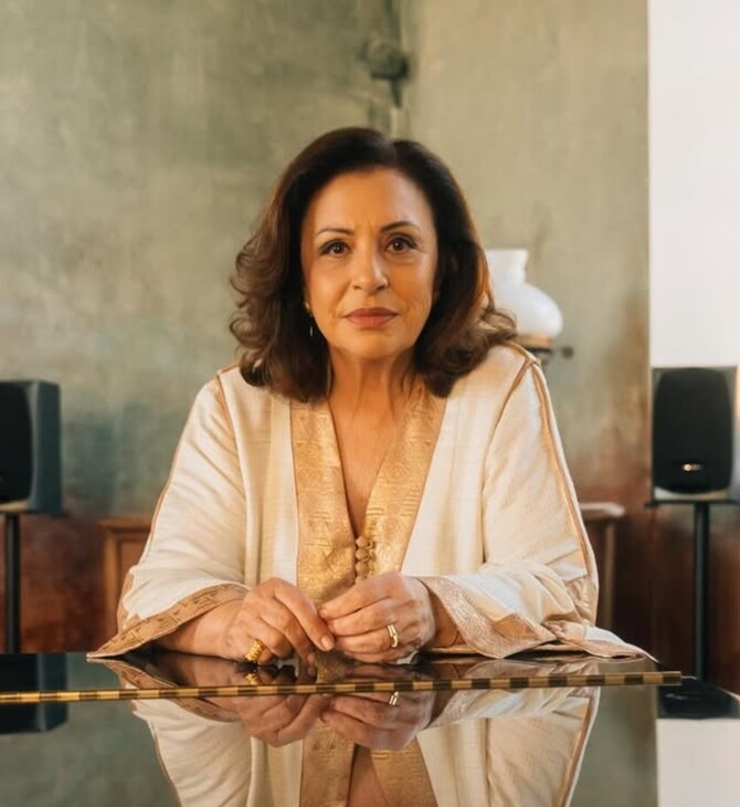 ΧΑΡΙΣ ΑΛΕΞΙΟΥ ΓΕΝΕΘΛΙΑ