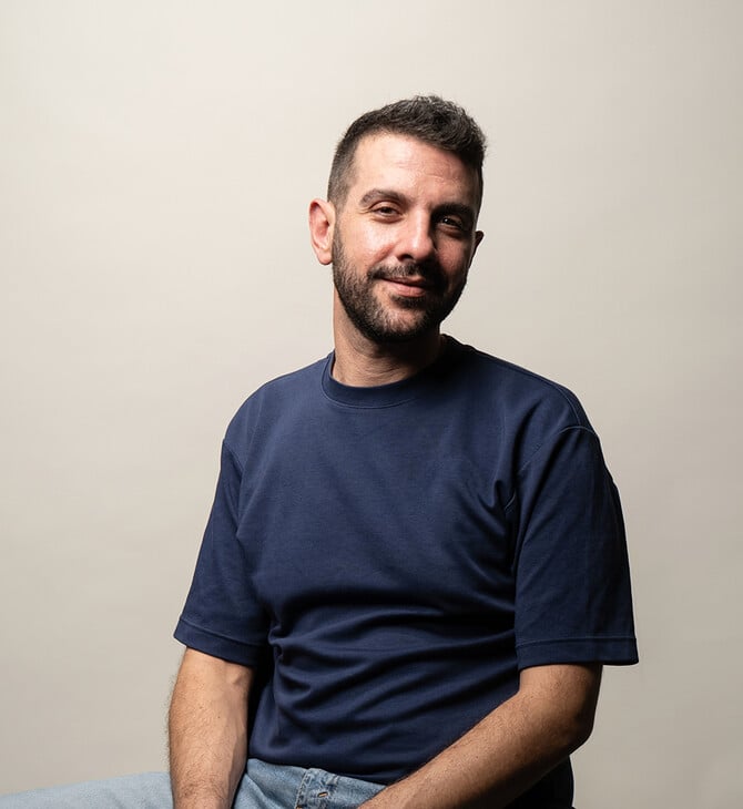 «Σκέψου να είσαι μαθητής στην Ελλάδα το ’90 και να σε λένε Σουλεϊμάν» 