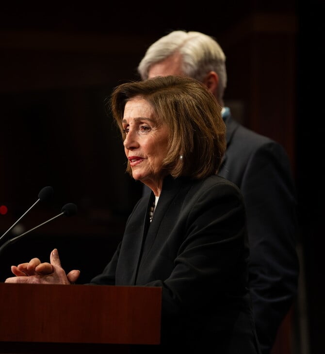 ΗΠΑ: Νίκη για τους Δημοκρατικούς βλέπει η Νάνσι Πελόζι στις ενδιάμεσες εκλογές του 2026