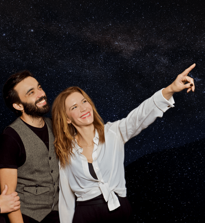 «Κέλλυ»: Αγνή Χιώτη και Βασιλική Βλάχου ενώνουν θεατρικά τις δυνάμεις τους