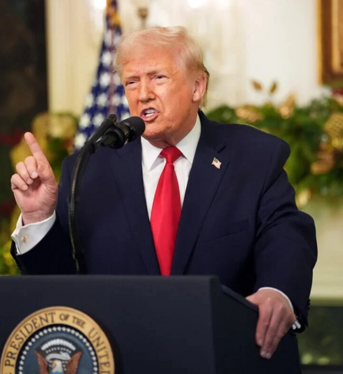 Οι αναρτήσεις Τραμπ που χλευάζουν την οικογένεια Κένεντι, λίγες ώρες μετά τον θάνατο της Τατιάνα Σλόσμπεργκ