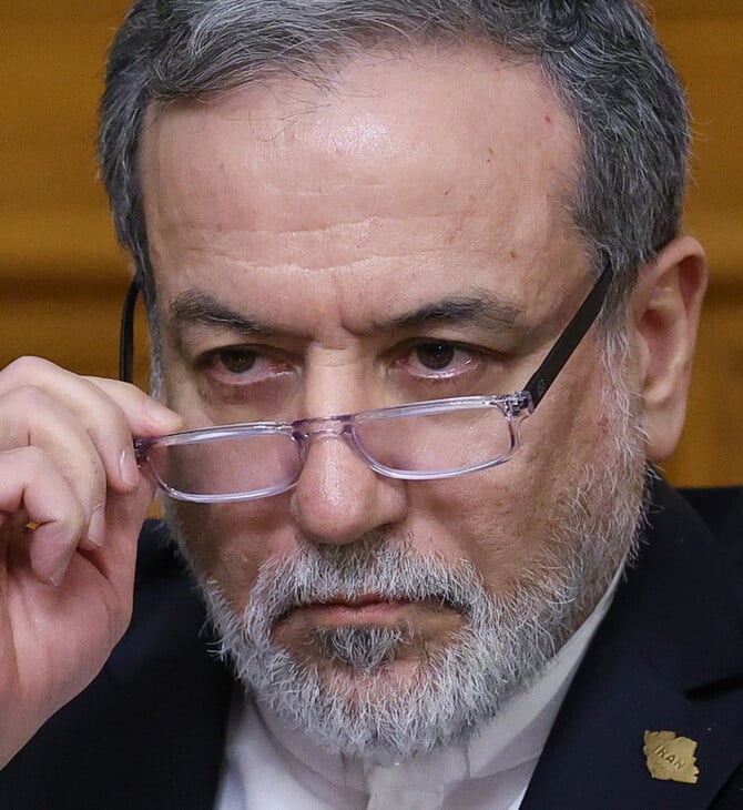 Η προειδοποίηση του Τραμπ για τις διαδηλώσεις στο Ιράν είναι «απερίσκεπτη», λέει ο Ιρανός υπουργός Εξωτερικών