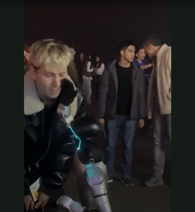 ΡΟΜΠΟΤ ΟΥΖΜΠΕΚΙΣΤΑΝ ΧΑΣΤΟΥΚΙ