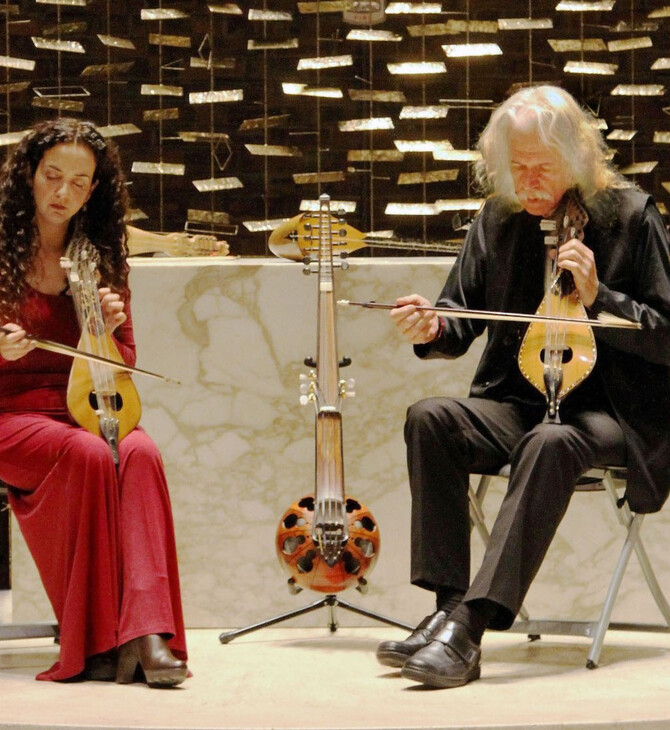 «Σύγχρονη Τροπική Μουσική»: Ross Daly και Κέλυ Θωμά για πρώτη φορά στο Theatre of the No