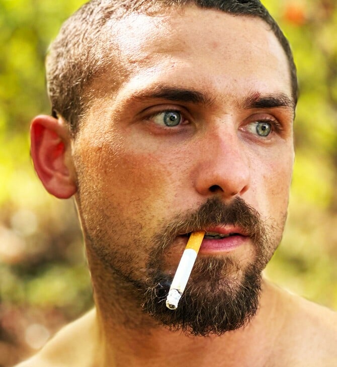 *Να μη ντρέπεσαι για τον εαυτό που υπήρξες/από τον Πάνο Μιχαήλ