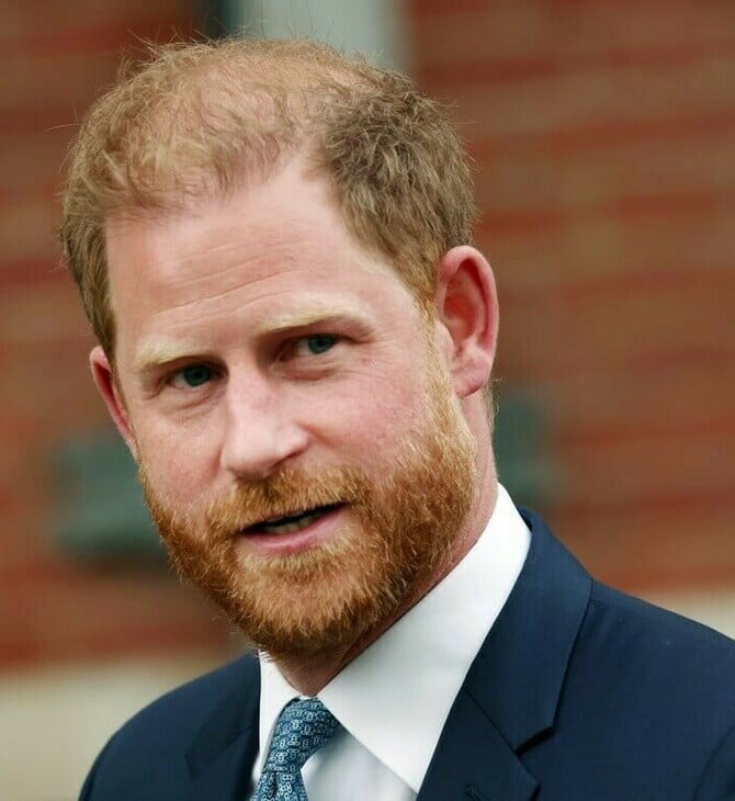 ΠΡΙΓΚΙΠΑΣ ΧΑΡΙ ΒΑΣΙΛΙΑΣ ΚΑΡΟΛΟΣ