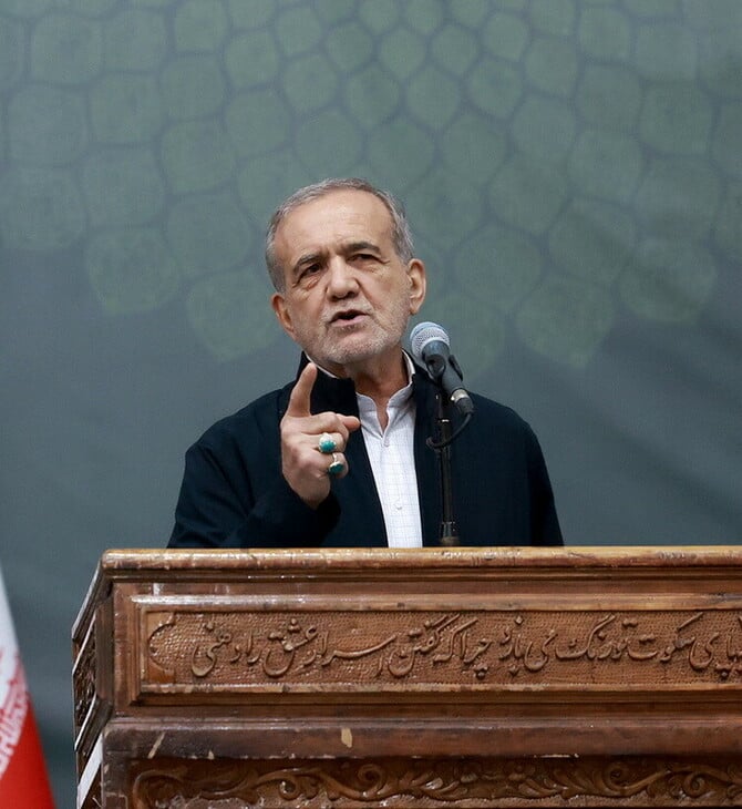 Ιράν: Ριψοκίνδυνες οικονομικές παραχωρήσεις από την κυβέρνηση σε μια προσπάθεια κατευνασμού της οργής των πολιτών 