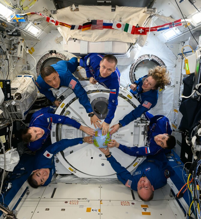 Η NASA εξετάζει την πρόωρη επιστροφή μέλους αποστολής που βρίσκεται στον Διεθνή Διαστημικό Σταθμό - Ο λόγος