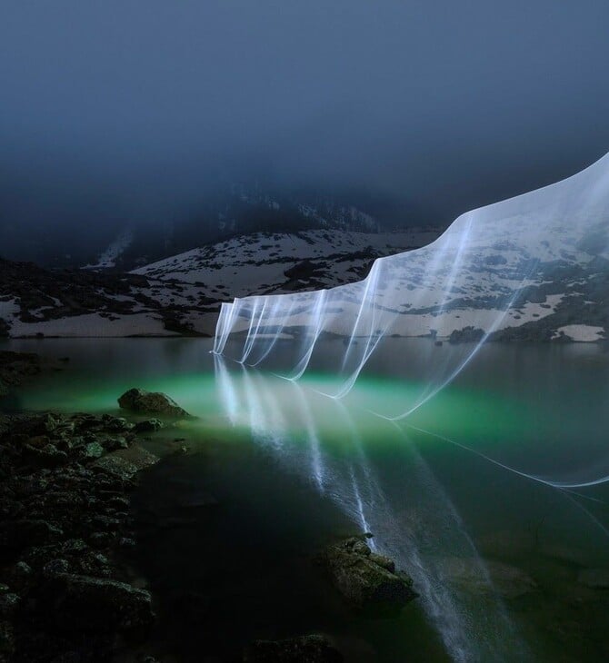 Όταν η φύση αφηγείται την ιστορία της: Το σπάνιο στιγμιότυπο με τη διάφανη «κουρτίνα» στην Κοιλάδα της Αόστα