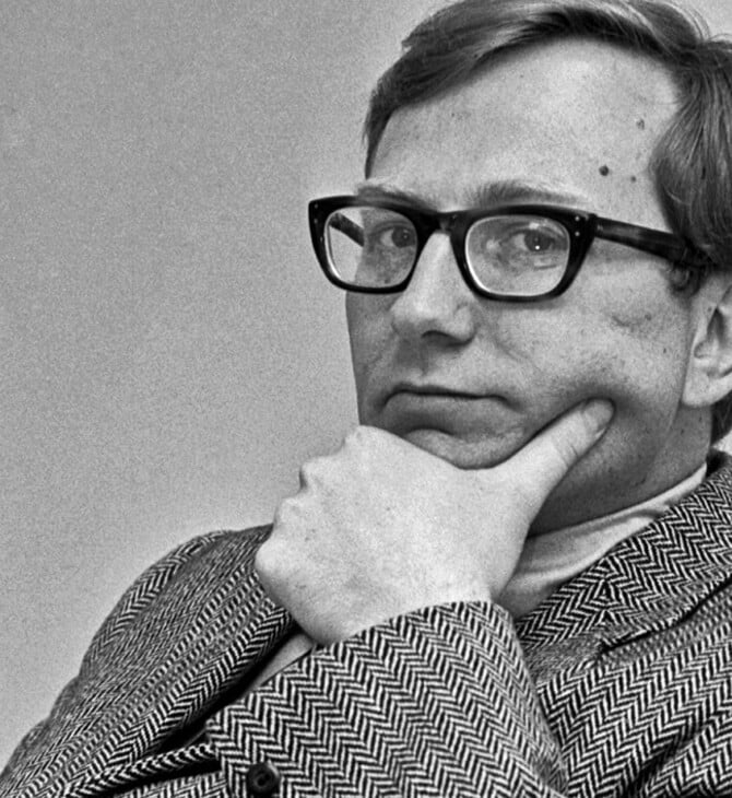 Cover Up: Η συγκάλυψη τότε και τώρα και πάντα