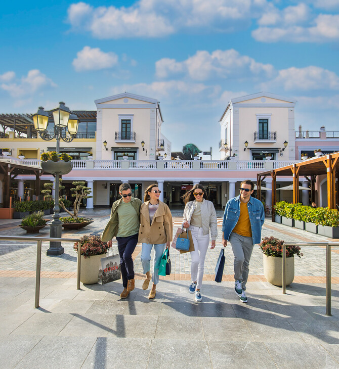 Hello Sale στο Designer Outlet Athens για shopping με στυλ και προσφορές που ξεχωρίζουν