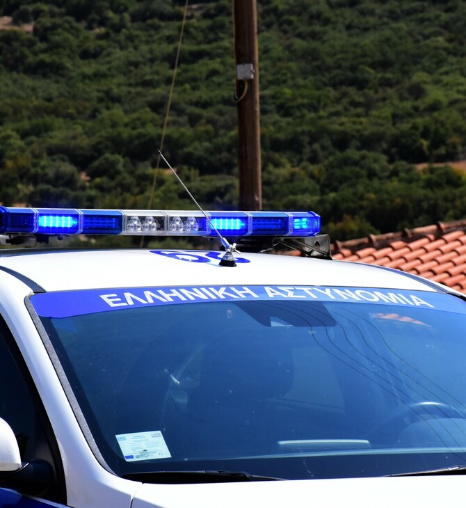 ΠΥΡΓΟΣ ΕΝΔΟΟΙΚΟΓΕΝΕΙΑΚΗ ΒΙΑ ΕΠΙΘΕΣΗ ΜΕ ΜΑΧΑΙΡΙ