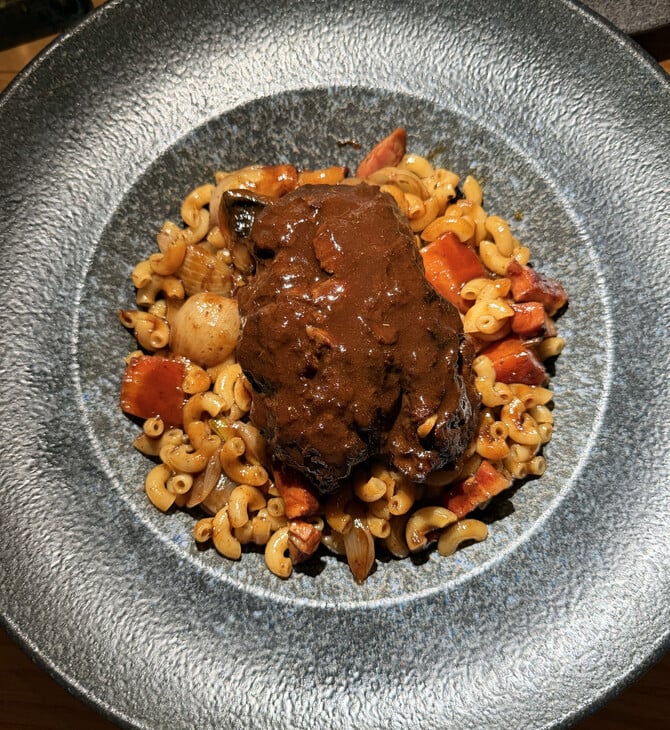 «Ονειρεύτηκα πως μαγείρευα ραγού με τον Φελίνι»