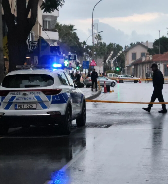 ΚΥΠΡΟΣ ΛΑΡΝΑΚΑ ΠΥΡΟΒΟΛΙΣΜΟΙ