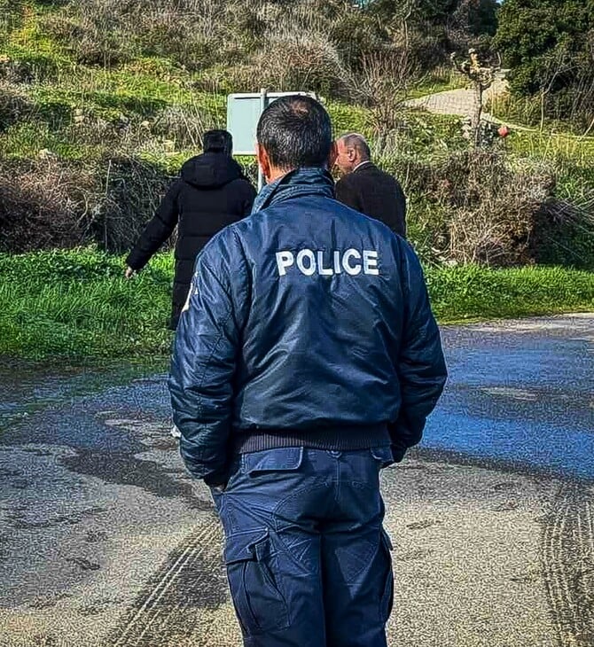 Δολοφονία στο Αγρίνιο: «Εγώ τον σκότωσα» - Ισχυρές δυνάμεις της ΕΛΑΣ στα σπίτια των οικογενειών