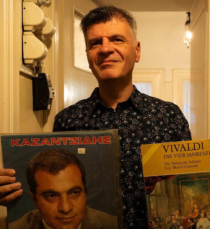 Φοίβος Δεληβοριάς: «Η ταινία “Καποδίστριας” είναι μια φθηνή παρηγοριά που μας πηγαίνει πίσω»