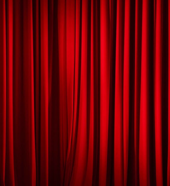 ΕΘΝΙΚΗ ΛΥΡΙΚΗ ΣΚΗΝΗ ΡΕΚΒΙΕΜ ΓΙΑ ΤΟ ΤΕΛΟΣ ΤΟΥ ΕΡΩΤΑ