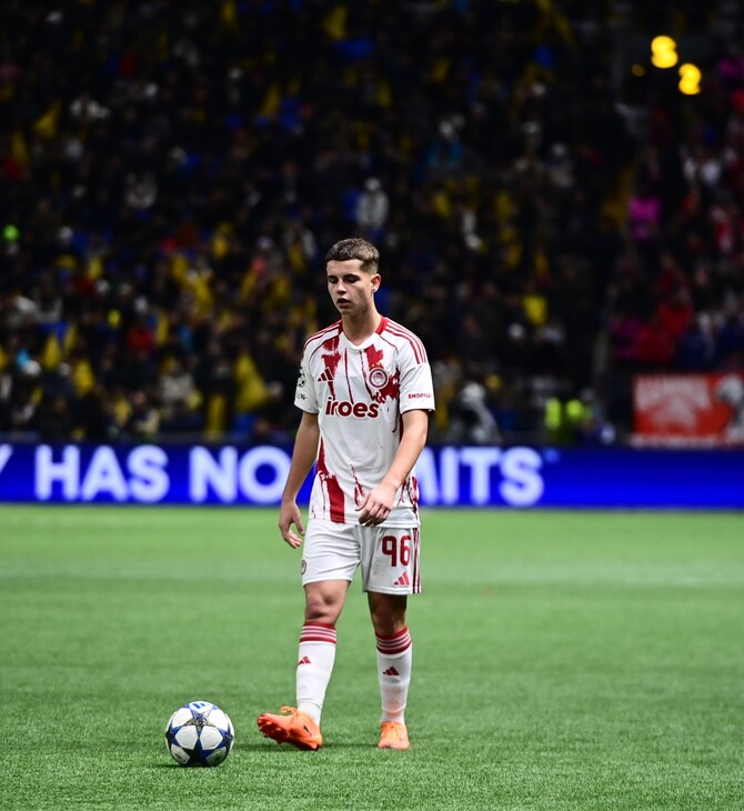 ΟΛΥΜΠΙΑΚΟΣ ΛΕΒΕΡΚΟΥΖΕΝ CHAMPIONS LEAGUE