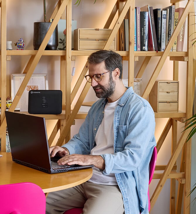 COSMOTE TELEKOM: Ολοκληρωμένη εμπειρία internet στο μεγαλύτερο δίκτυο οπτικών ινών της χώρας